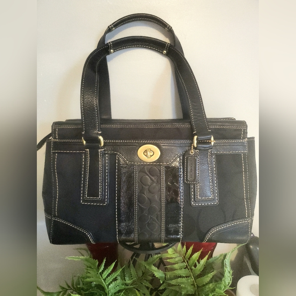 Coach Hampton J0771-11620 black satchel  signature canvas and leather EUC